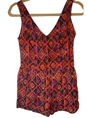 Miley Cyrus sleeveless romper red black pockets elastic waist button medium READ